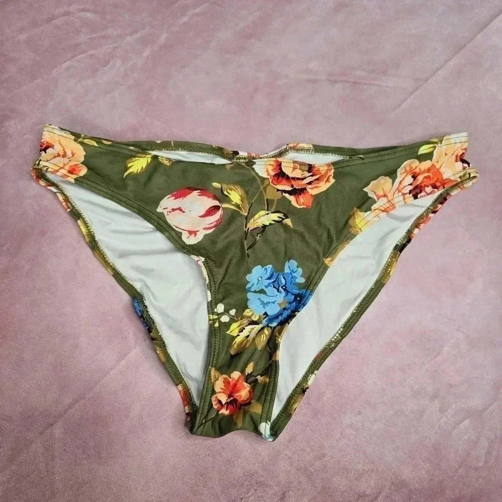 Cupshe Green Floral‎ Bikini Bottom Swimwear Size Large